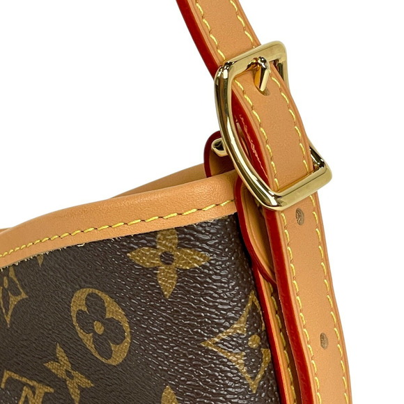 Louis Vuitton Carryall NM Shoulder Bag Monogram Brown - Picture 4 of 7